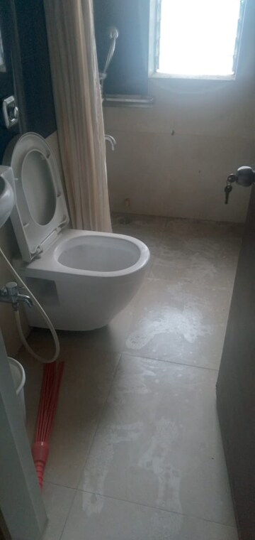 Bathroom in 2 BHK Apartment at Tardeo – for Rent