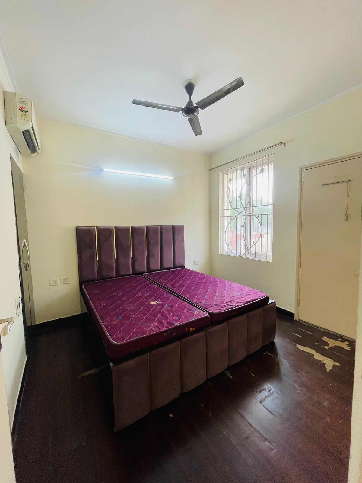 2 BHK 1200 Sq.Ft. Builder Floor in Orchid Island