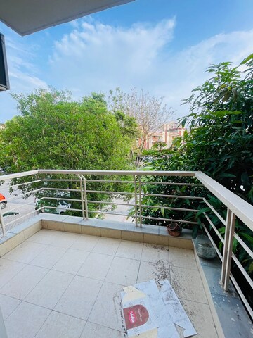 Balcony in 2 BHK Builder Floor at Orchid Island, Sector 51 – for Rent