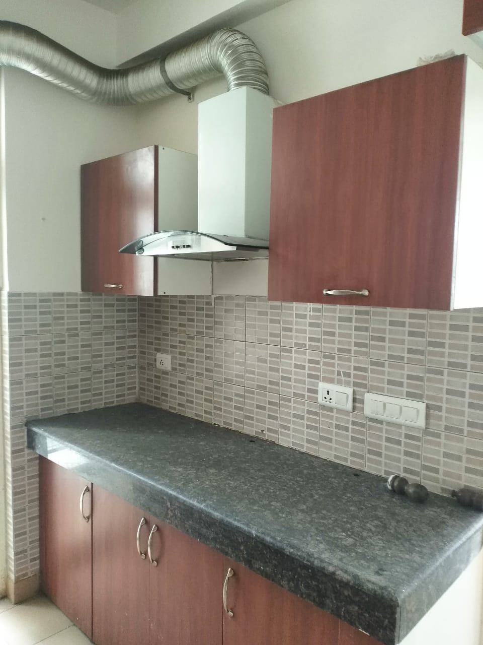 2 BHK Apartment For Rent in Omaxe Grand