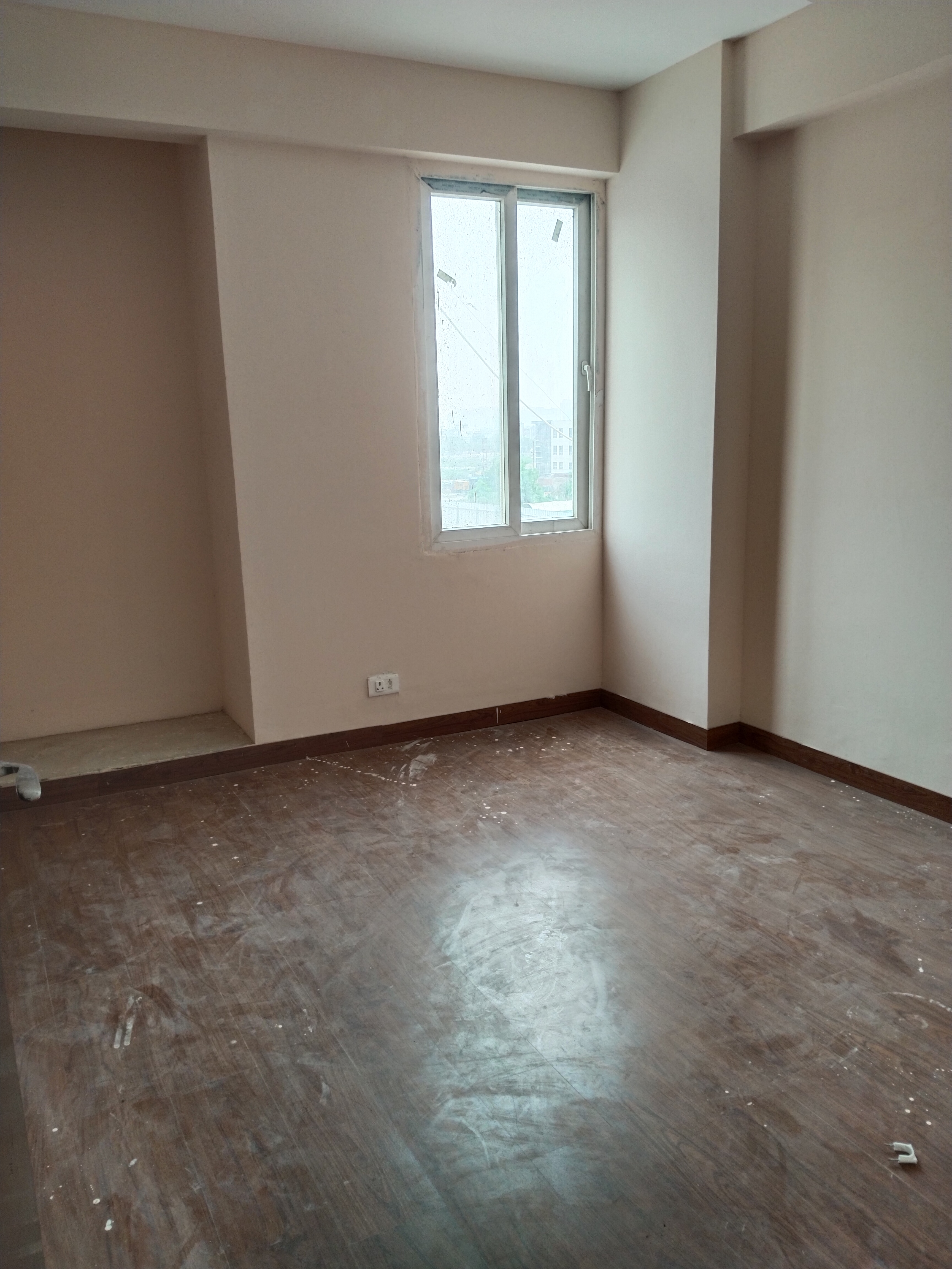 3 BHK + Extra Room Apartment For Rent in Amrapali Dream Valley