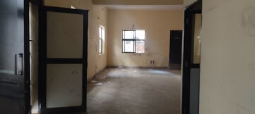  Warehouse For Rent in Sector 63