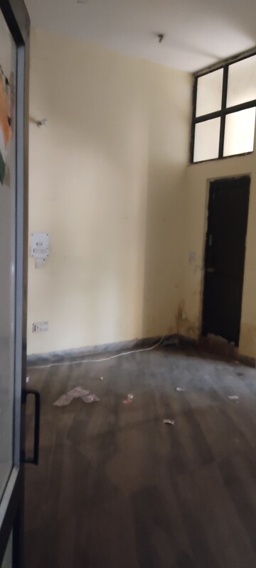 Furnished Amenities in  Warehouse at Sector 63 – for Rent