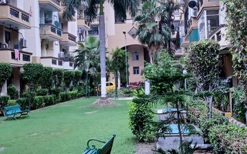 2 BHK Apartment For Sale in Parsvnath Edens, Alpha Ii Greater Noida