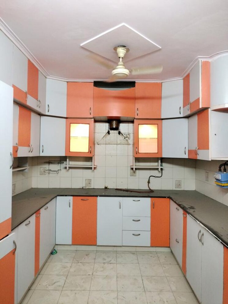 Kitchen, sector 3 dwarka 3 Bedroom 1600 Sq.Ft. Apartment In Sector 3 Dwarka Delhi 8946483