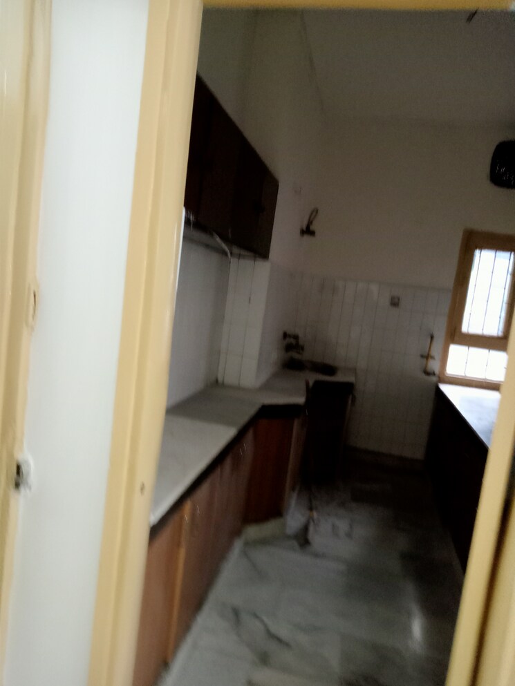 Kitchen, freedom fighters enclave 2 Bedroom 900 Sq.Ft. Builder Floor In Freedom Fighters Enclave Delhi 8946548