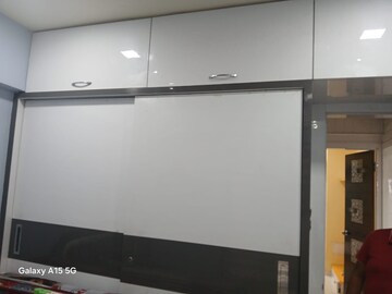 Furnished Amenities in 2.5 BHK Apartment at Sector 16 Kopar Khairane – for Rent