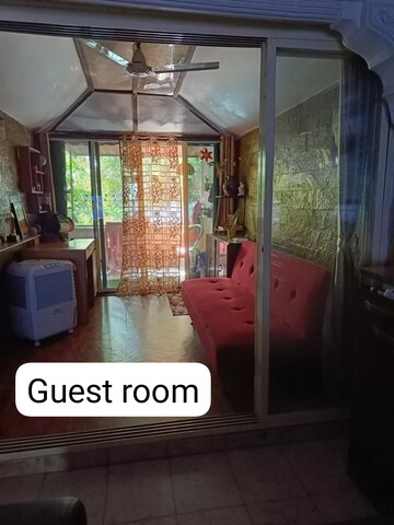 Living Room in 2.5 BHK Apartment at Sector 16 Kopar Khairane – for Rent