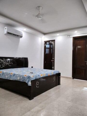 Bedroom in 1 BHK Apartment at Saket – for Rent