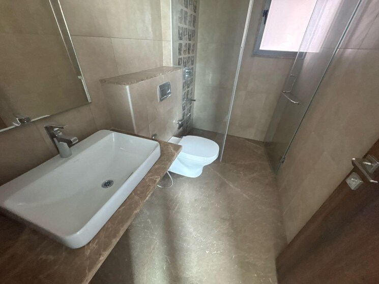 Bathroom, worli 3 Bedroom 1209 Sq.Ft. Apartment In Worli Mumbai 8946648