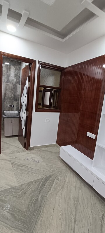 Building Lobby in 3 BHK Builder Floor at Rohini Sector 7 – for Sale
