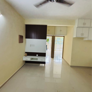 Room in 2 BHK Apartment at Pyramid Fusion Homes, Sector 70a – for Rent