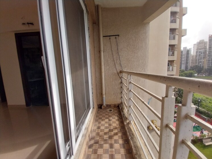 Balcony, paradise-sai-mannat 3 Bedroom 1780 Sq.Ft. Apartment In Kharghar Navi Mumbai 8946784