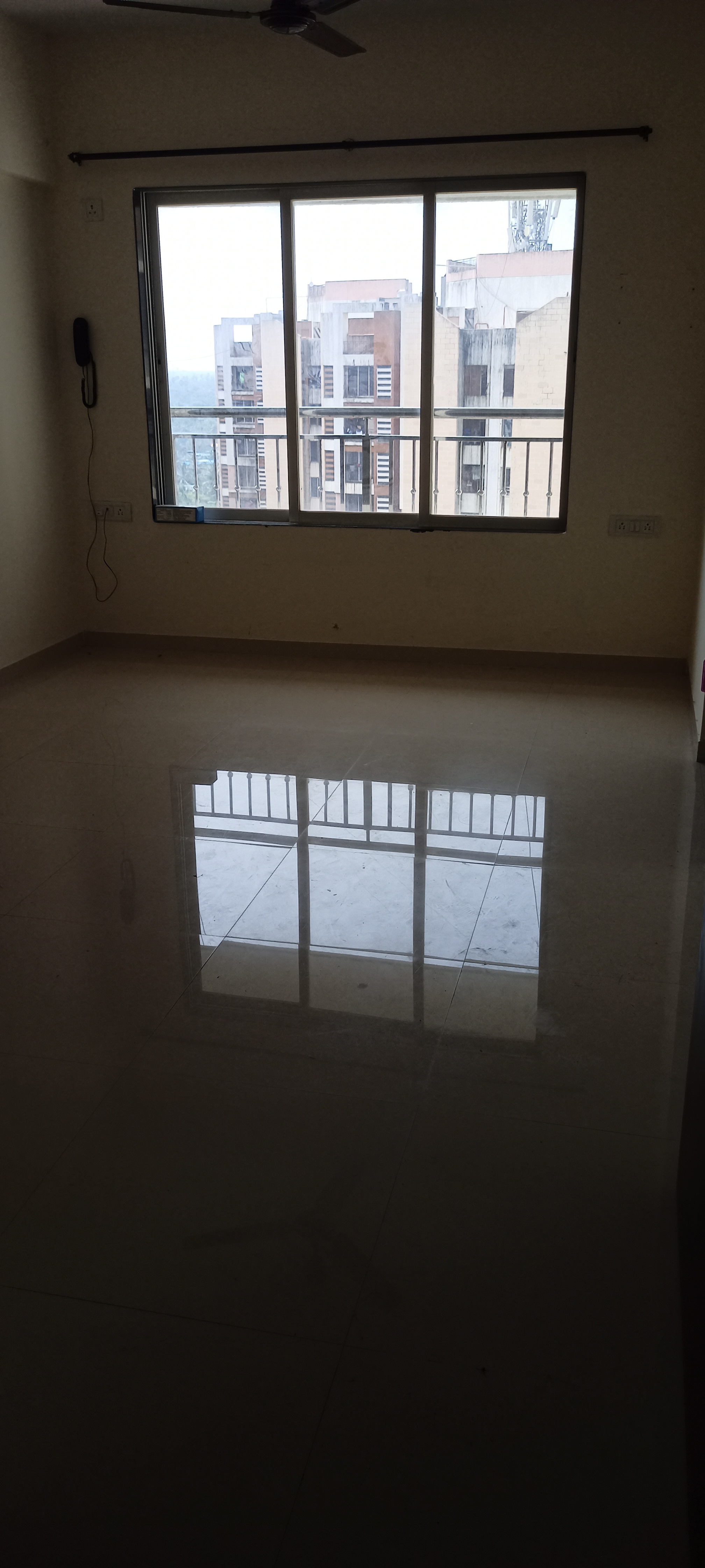1 BHK Apartment For Rent in Rajendra Dolphin Tower
