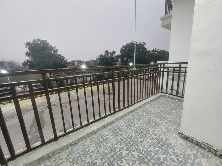Balcony, slf-anushree 2 Bedroom 1201 Sq.Ft. Apartment In Sector 75 Faridabad 8946846