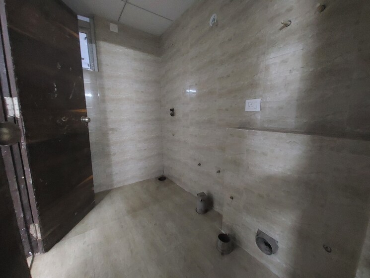 Bathroom, slf-anushree 2 Bedroom 1201 Sq.Ft. Apartment In Sector 75 Faridabad 8946818