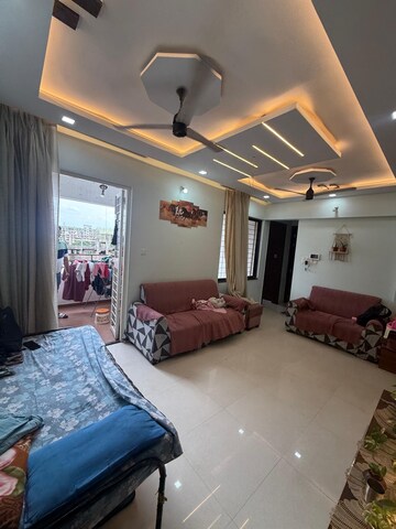 2 BHK Apartment For Rent in Royal Ishana, Thergaon