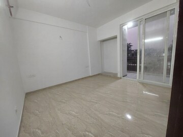 Room in 2 BHK Apartment at SLF Anushree, Sector 75 – for Sale