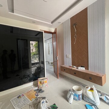 Living Room in 2 BHK Builder Floor at Rohini Sector 24 – for Sale