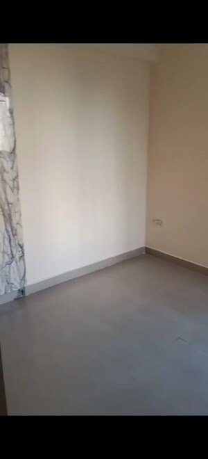 Room in 2 BHK Apartment at Galaxy North Avenue ll, Gaur City 2 – for Sale