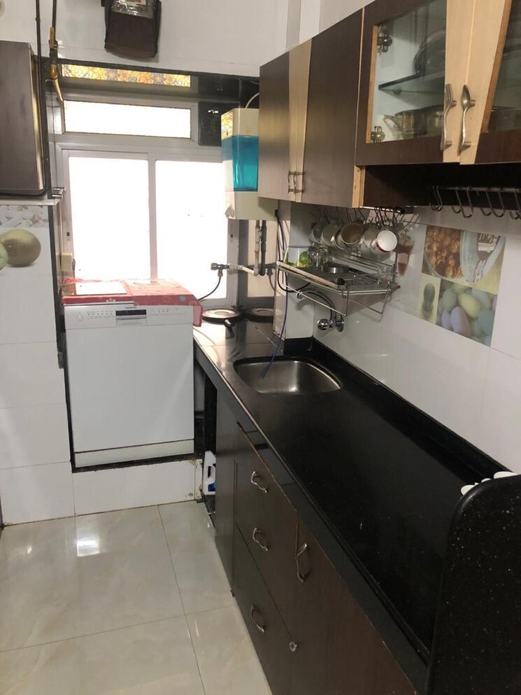 Kitchen, bindiya-chs 3 Bedroom 1600 Sq.Ft. Apartment In Kopar Khairane Navi Mumbai 8946940
