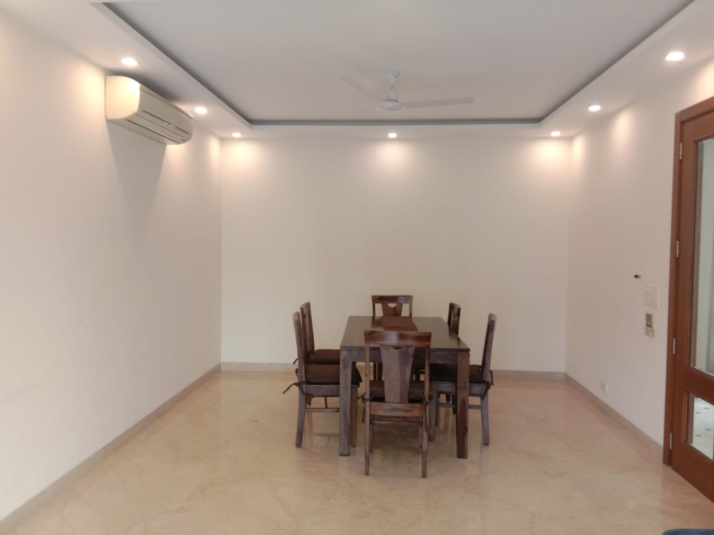 4 BHK + Servant Room Builder Floor For Rent in Hauz Khas Enclave