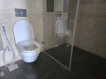 Bathroom in 3 BHK Apartment at Lokhandwala Minerva Mahalaxmi, Mahalaxmi – for Sale
