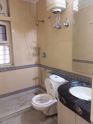 Bathroom in 3 BHK Villa at Sector 50 – for Rent