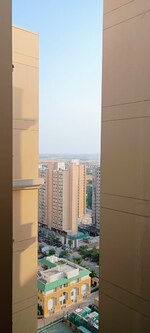 3 BHK + Pooja Room,Servant Room,Study Room,Extra Room 1970 Sq.Ft. Apartment in Purvanchal Royal City