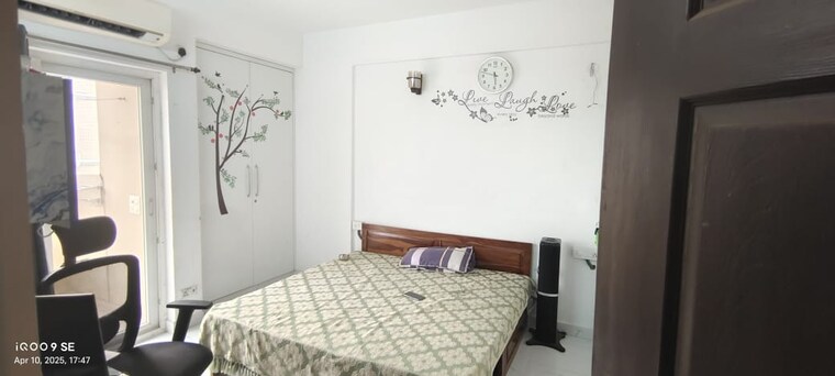 Bedroom, purvanchal-royal-city 3 Bedroom 1970 Sq.Ft. Apartment In Chi V Greater Noida Greater Noida 8946965