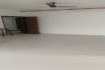 Room in 1 BHK Apartment at Mayfair The View, Vikhroli West – for Sale