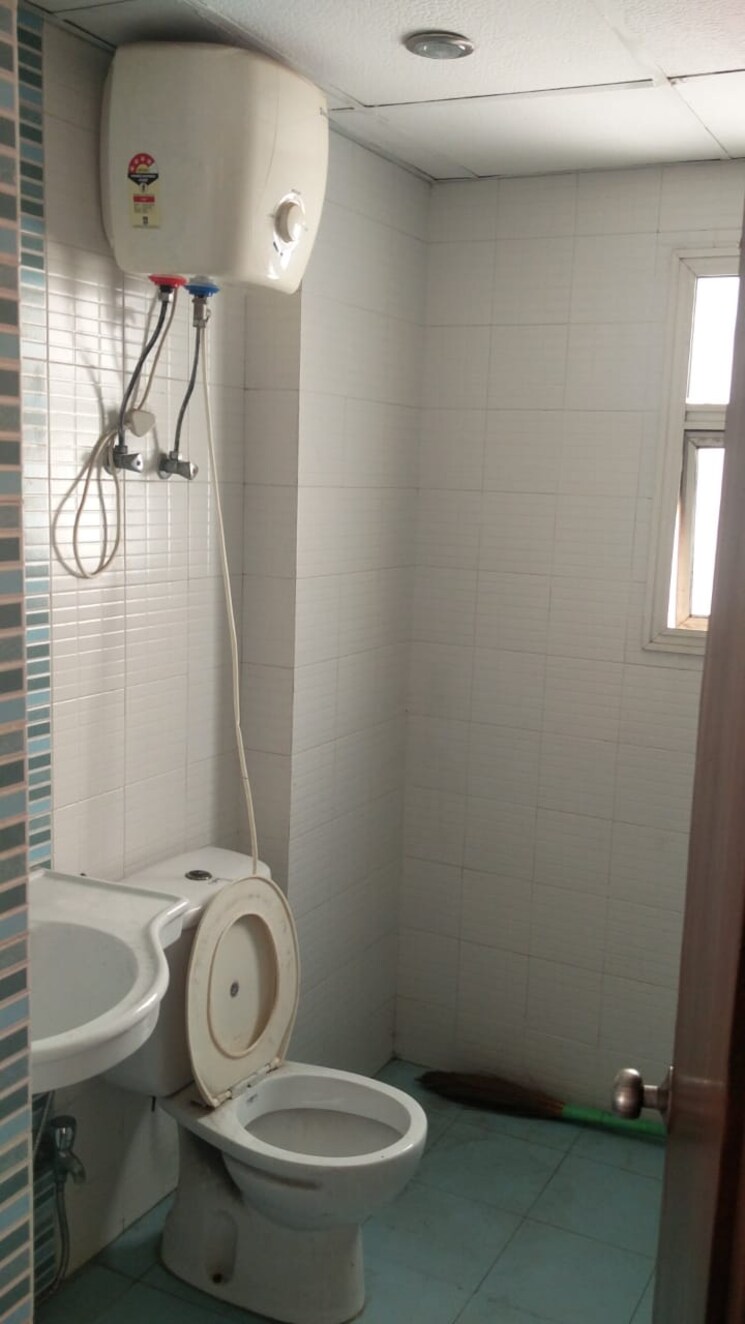 Bathroom, omaxe-grand 2 Bedroom 1110 Sq.Ft. Apartment In Sector 93b Noida 8946982