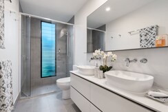4 BHK + Extra Room Apartment For Sale in Signature Global Cloverdale