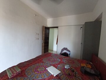 Bedroom in 3 BHK Apartment at Kamala Shakti Enclave, Malad West – for Rent