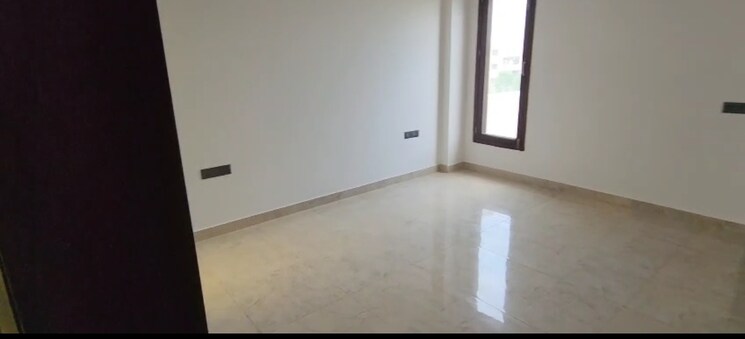 Room, wave-aranyam-valley 3 Bedroom 200 Sq.Ft. Apartment In Sector 2 Wave City Ghaziabad 8947291