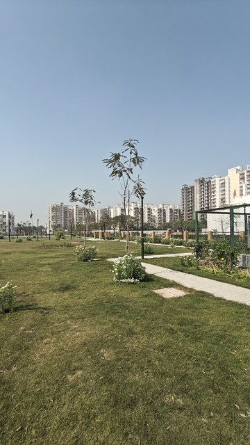 4 BHK Builder Floor For Sale in BPTP Parkland Pride, Sector 77