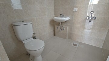 Bathroom in 4 BHK Builder Floor at BPTP Parkland Pride, Sector 77 – for Sale