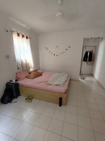 Bedroom in 2 BHK Apartment at Mutha Hermes Drome Phase I, Viman Nagar – for Rent