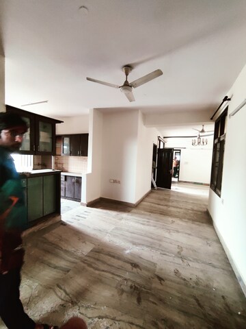 Room in 3 BHK Apartment at Anshika Indira Enclave II, Indrapuram – for Rent