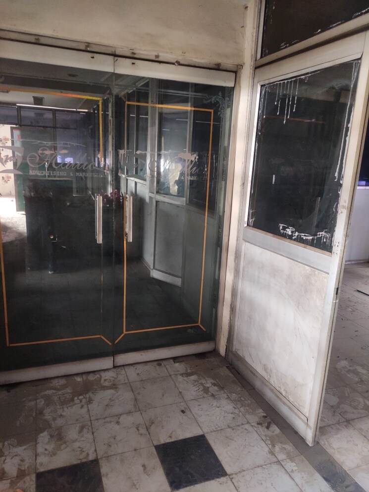 Floor Plan, aliganj Commercial Office Space in IT/SEZ 4800 Sq.Ft. In Aliganj Lucknow 8947451