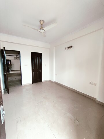 Room in 3 BHK Apartment at Anshika Indira Enclave II, Indrapuram – for Rent