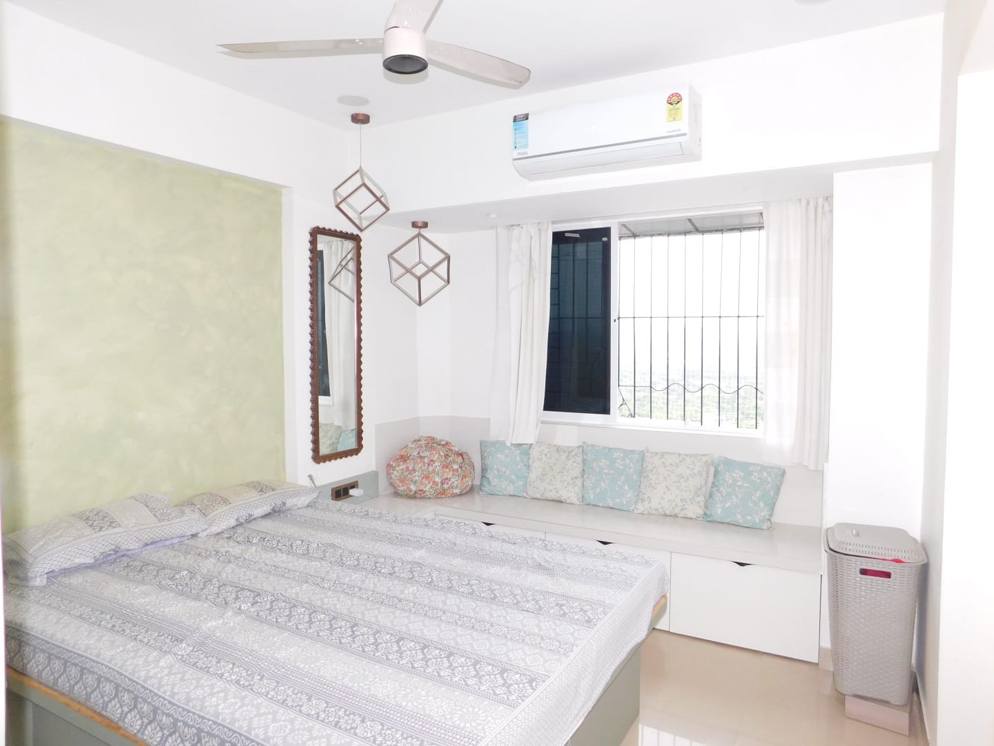 2.5 BHK + Pooja Room 810 Sq.Ft. Apartment in Suncity Complex
