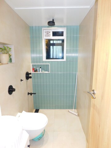 Bathroom in 2.5 BHK Apartment at Suncity Complex, Powai – for Sale
