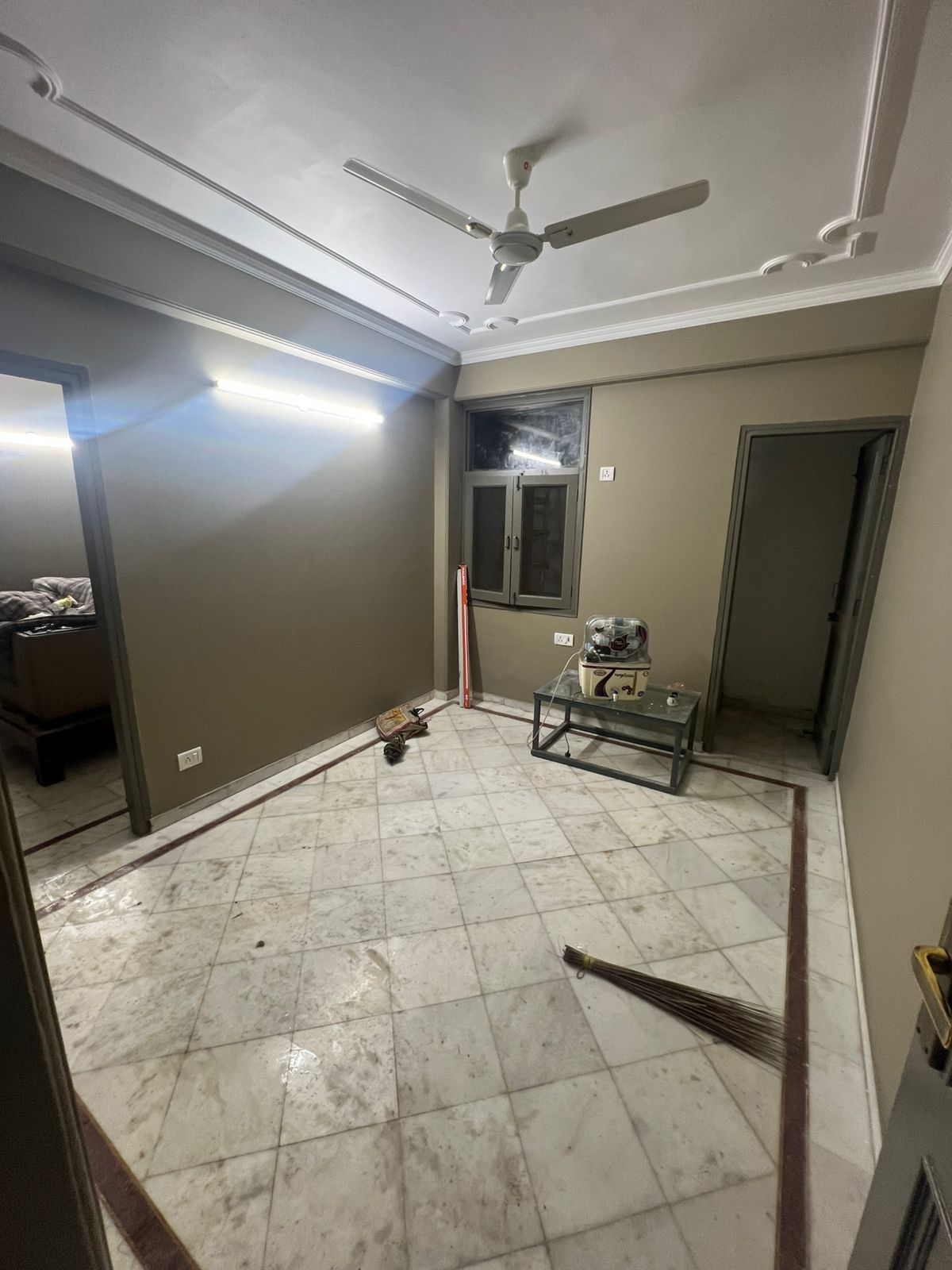 1 BHK Builder Floor For Sale in Jb Block 