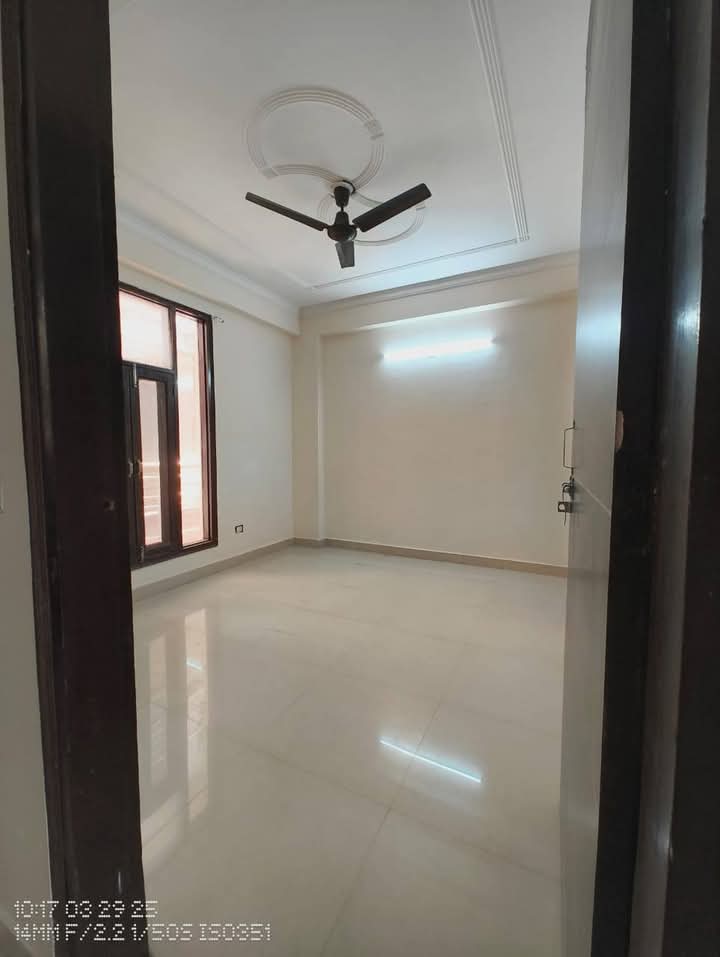 1 BHK Builder Floor For Sale in Khirki Extension 