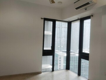 Room in 3 BHK Apartment at Lodha Kiara, Worli – for Sale