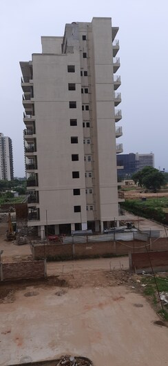 1 BHK Apartment For Sale in Pivotal Paradise
