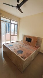 2 BHK 990 Sq.Ft. Apartment in Logix Blossom Zest