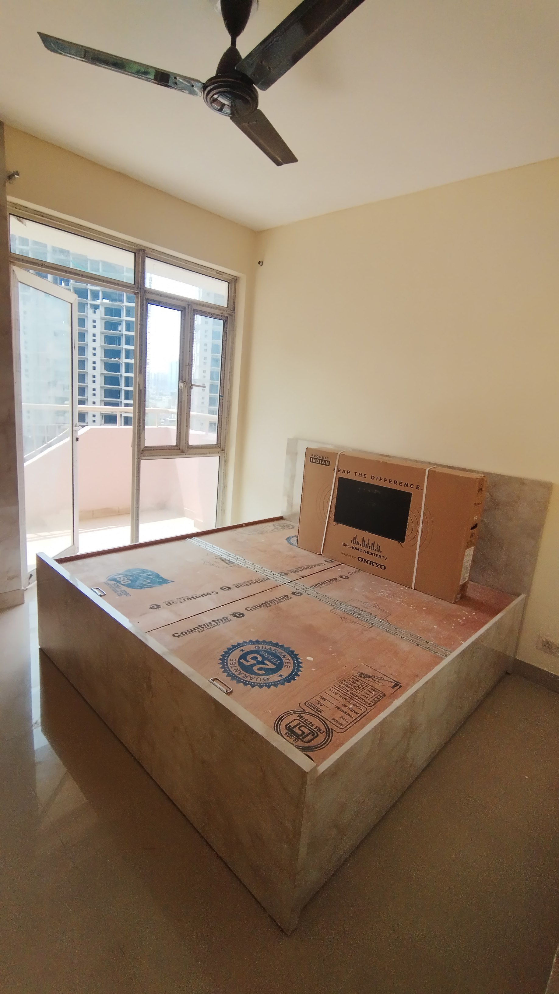 2 BHK Apartment For Rent in Logix Blossom Zest