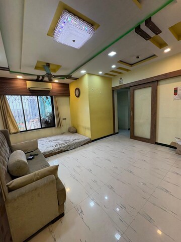 Living Room in 2 BHK Apartment at Thane West – for Rent